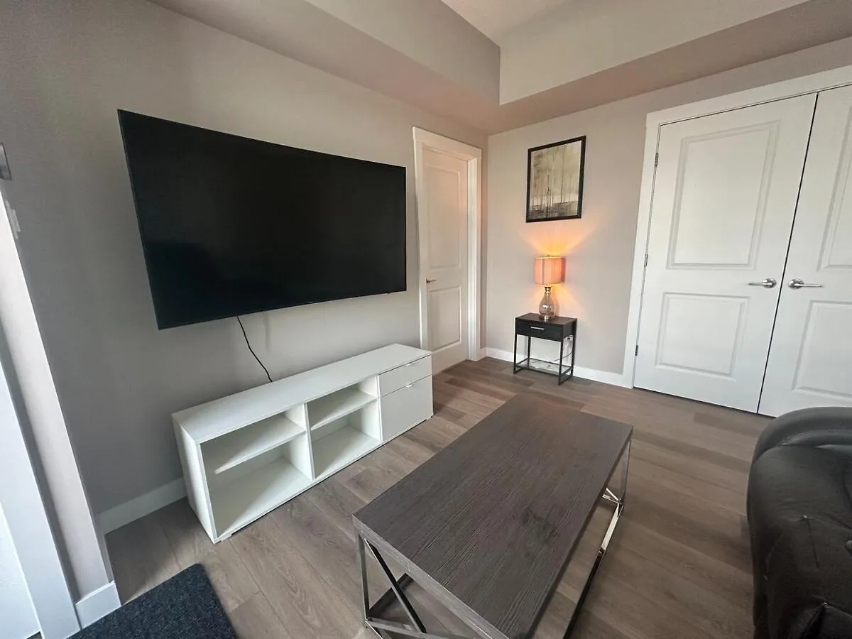Cozzy & Brand New Apartment, Near Banff Hwy 卡加利